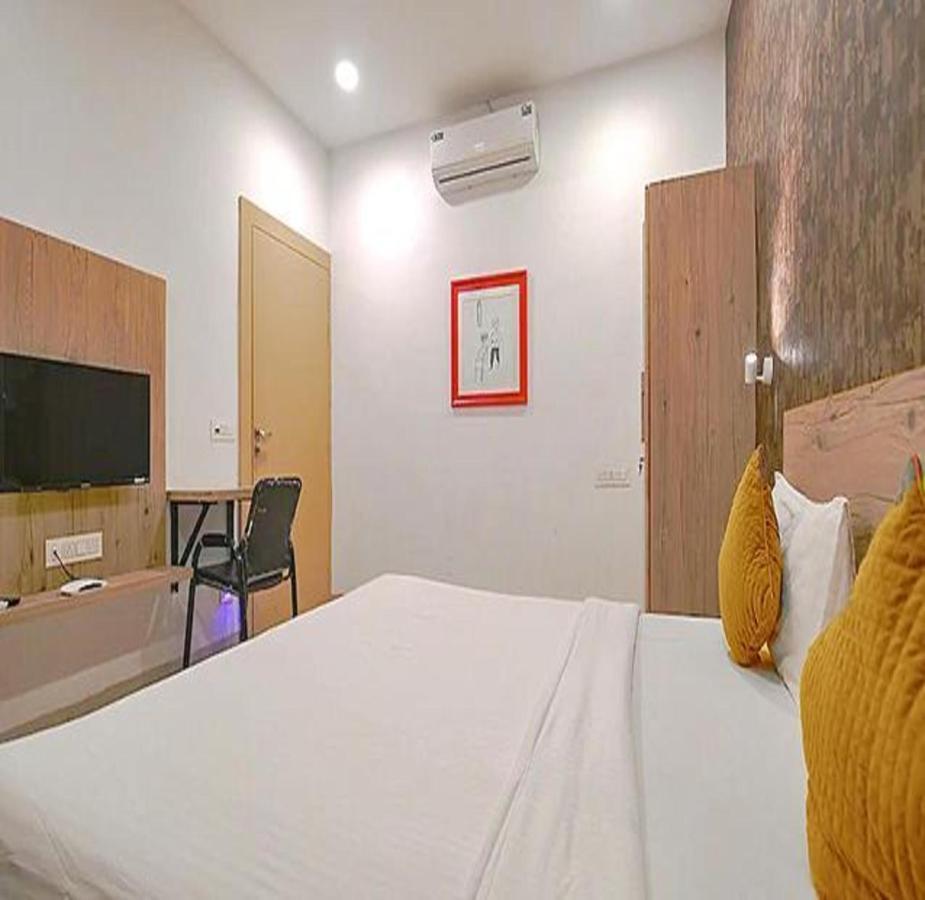 Hrg Destiny Hotels 54 Indore Exterior foto